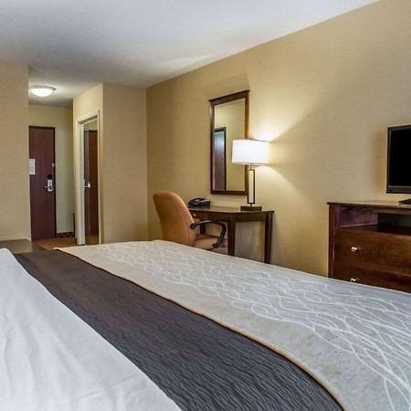 Comfort Inn Naugatuck-Shelton, Ct Exterior foto