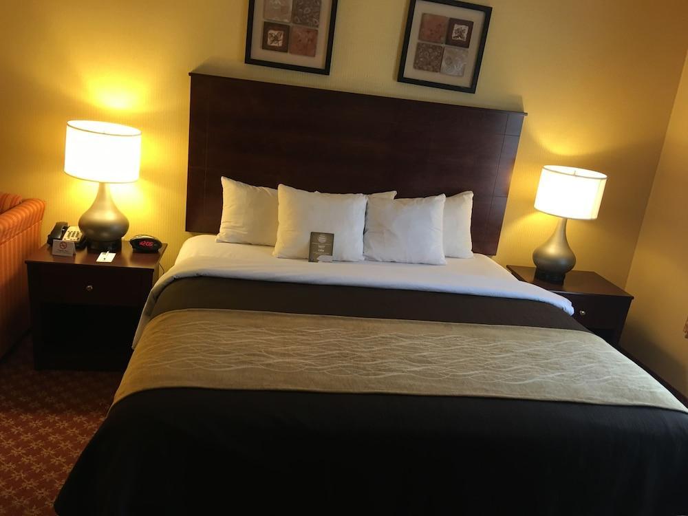 Comfort Inn Naugatuck-Shelton, Ct Exterior foto